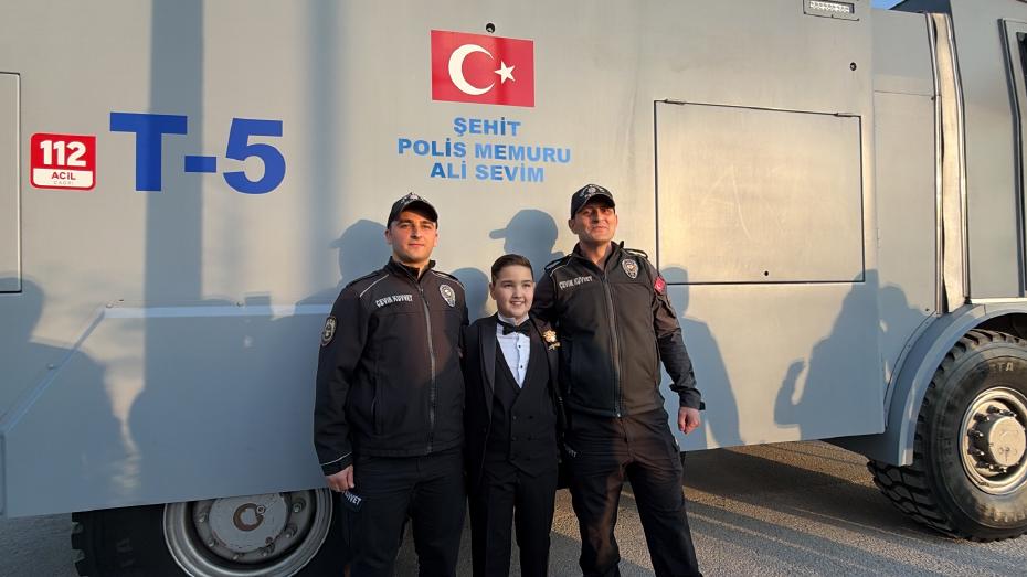 Şehit Oğlunun Hayalini Gerçeğe Dönüştüren Anlamlı Hediye