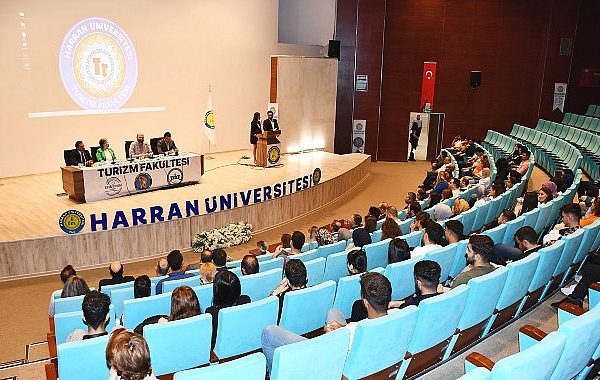 Harran Üniversitesi'nde Turizm Haftası Kapsamında Bilinçlendirme Faaliyetleri Gerçekleştirildi – GÜNDEM