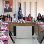 Aydın Cumhuriyet Halk Partisi İl Kadın Kolları Başkanı Ayşe Özdemir, Özlem Çerçioğlu'na nezaket ziyaretinde bulundu – GÜNDEM