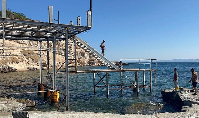 Ayıbalığı Körfezi'ndeki izinsiz iskelenin sökülmesine başlandı – GÜNDEM