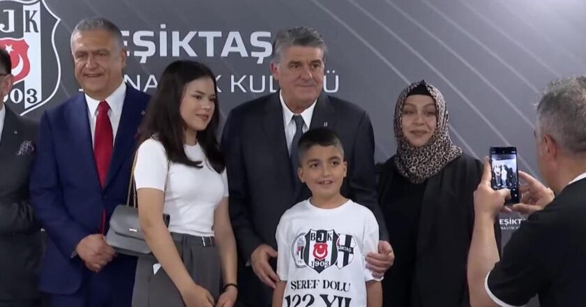 Beşiktaş’ta bayramlaşma töreni! – Futbol Haberleri