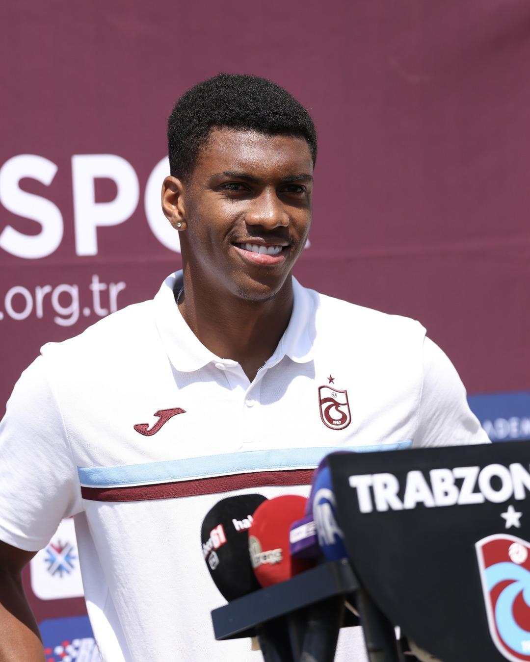 Trabzonspor ayrıca Felipe Augusto beyanları yaptı! Sillath'ın örneği sosyal medyada gündemdeydi ... 4