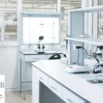 Laboratuvarlarda hassas ölçüm için viskozimetre ve mikroskop modelleri kullanımı