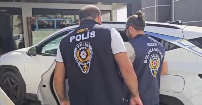 19 il merkezli düzenlenen operasyonlarda 49 şüpheli tutuklandı