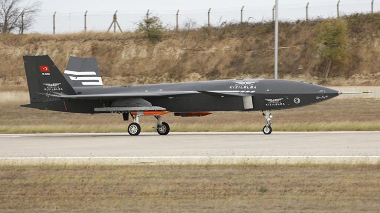 İlk kez Kezilelma Tolun'dan tarihi uçuş