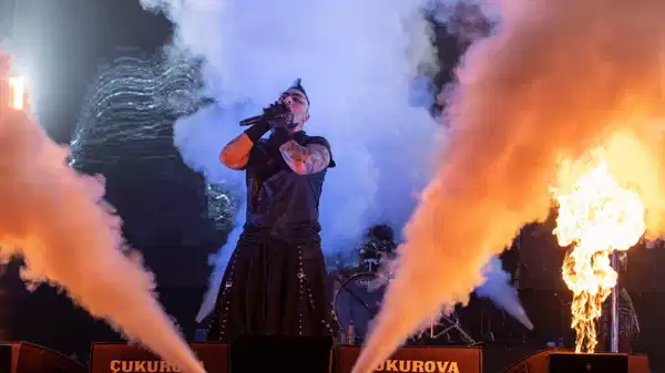 Hayko Cepkin: Diyarbakır valimizin süratle dönüşü, nezaketi ve özel daveti için teşekkürler – Son Dakika Türkiye Haberleri