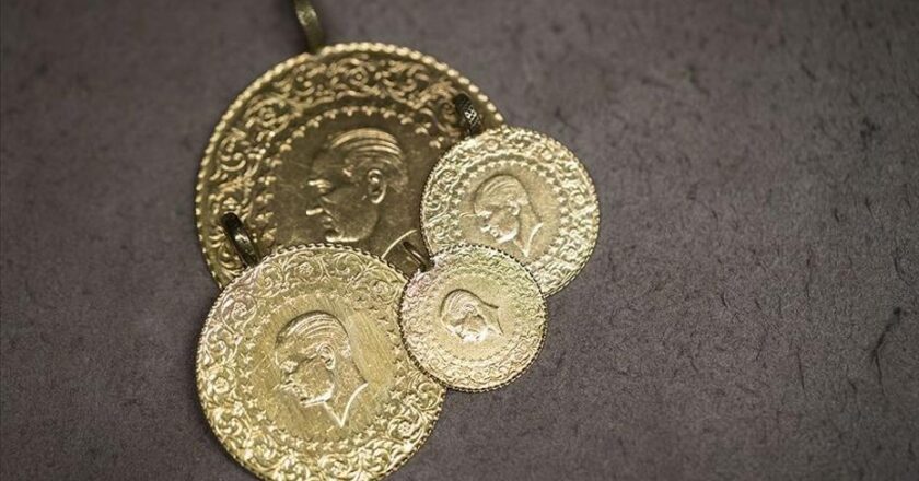 Bugün altın fiyatları ne durumda? Gram, çeyrek, yarım ve ons altın alış-satış fiyatları (4 Aralık güncel)