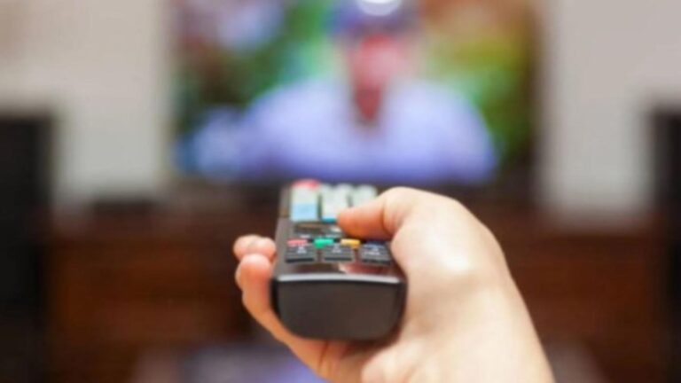 21 Eylül Pazartesi TV yayın akışı: Bu akşam hangi diziler var? Uzak Şehir, Evlilik Güzeldir, MasterChef Türkiye…